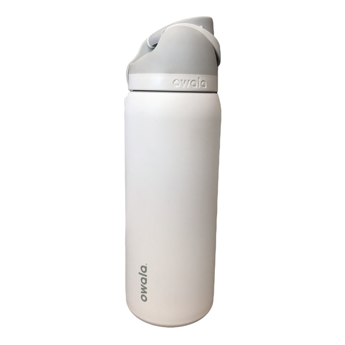 Owala FreeSip Insulated Stainless Steel Water Bottle, 32-Ounce, Shy Marshmallow