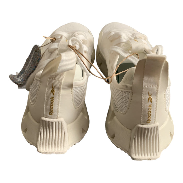 Reebok Womens Zig Dynamica CL Lightweight Running Shoe, White, 9