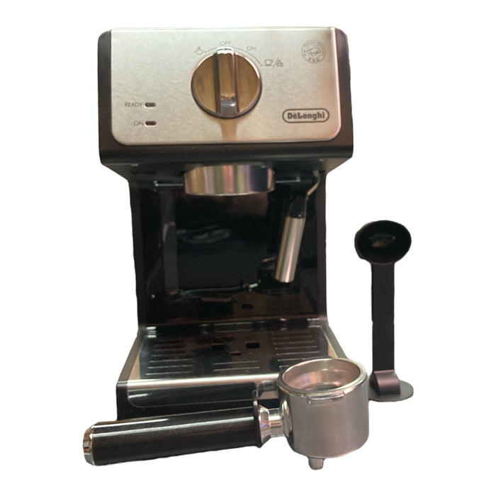 DeLonghi 15 Bar Espresso & Cappuccino Maker with Manual Frother, ECP3220