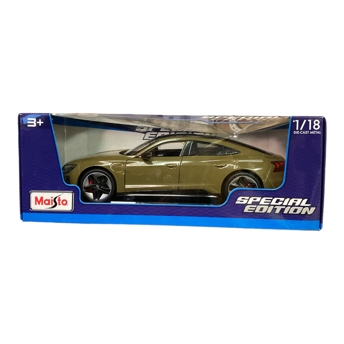 Maisto Special Edition 1:18 Scale 2022 Audi RS e-tron GT Diecast Model | Green