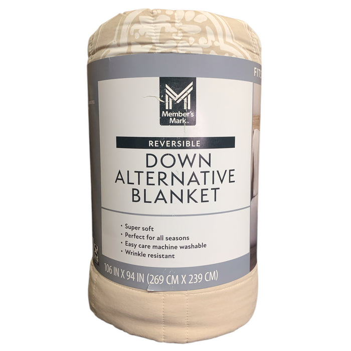 Member's Mark Super Soft Down Alternative Reversible Blanket