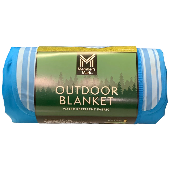 Member's Mark Water Resistant Outdoor Blanket with Zipper Pocket, 80"x80"
