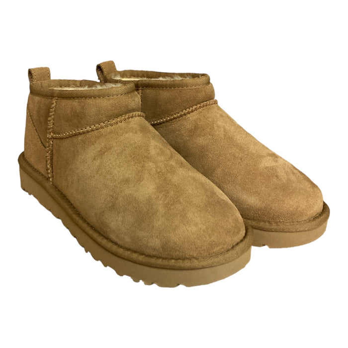 UGG Women's Classic Ultra Mini 3.5" Shaft Suede & Sheepskin Lined Boot
