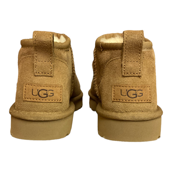 UGG Women's Classic Ultra Mini 3.5" Shaft Suede & Sheepskin Lined Boot