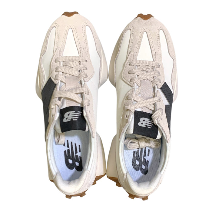 New Balance Women's 327 Flared Midsole Breathable Lace-Up Running Shoe
