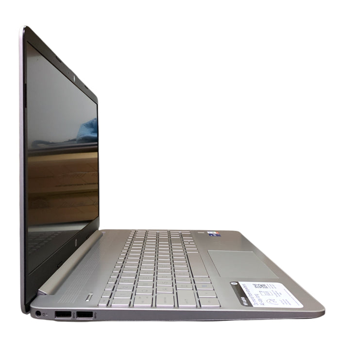 HP Laptop 15.6" Intel i5-1235U, 12GB RAM, 512GB SSD, Intel Iris Xe Graphics Card