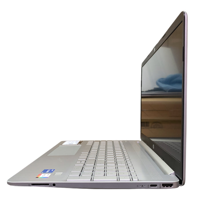 HP Laptop 15.6" Intel i5-1235U, 12GB RAM, 512GB SSD, Intel Iris Xe Graphics Card