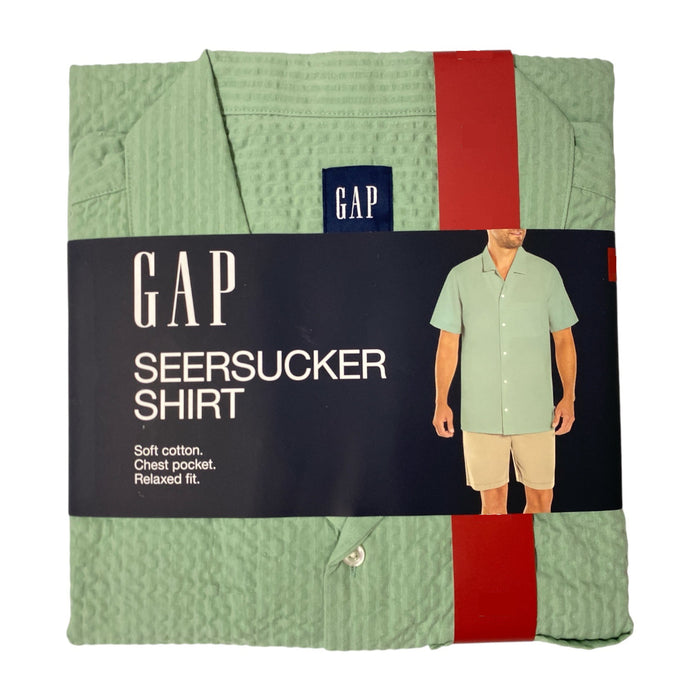 GAP Men's Soft Short Sleeve Relaxed Fit Seersucker Button Up Shirt