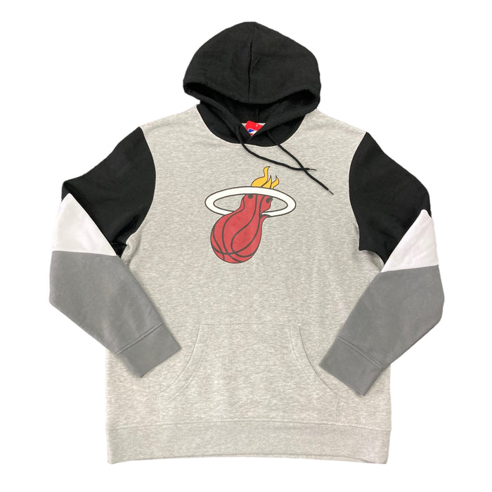 NBA Men's Long Sleeve Team Logo Drawstring Pullover Hoodie