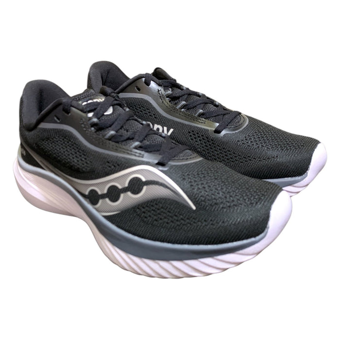 Saucony Women's Kinvara 15 Athletic Sneaker
