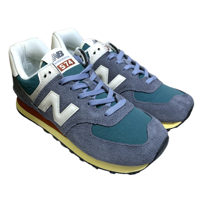 New Balance Unisex 574 Classics – Suede & Mesh Lifestyle Sneaker