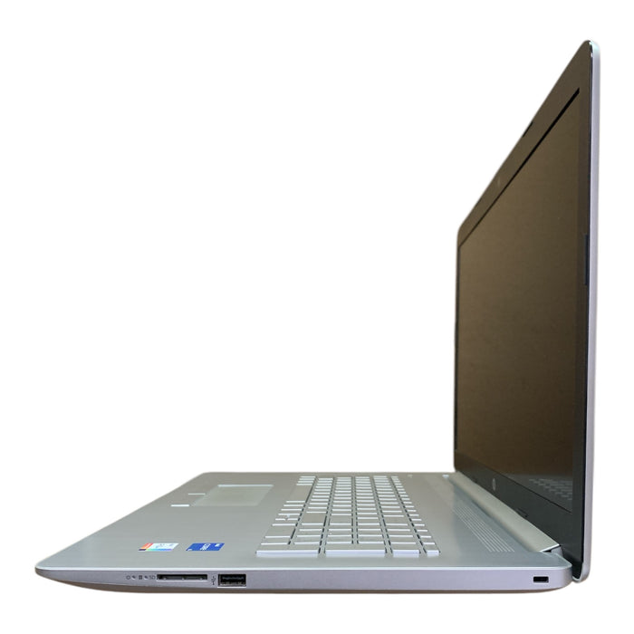 HP Laptop 17.3", Intel i5-1135G7, 8 GB RAM, 256 GB SSD, Intel Iris Xe Graphics