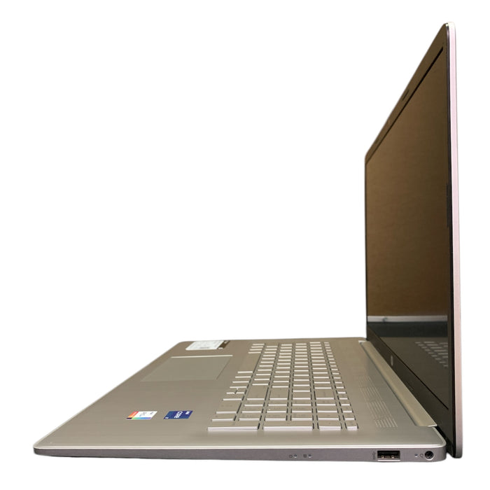 HP Laptop 17.3", Intel Core i7-1165G7, 16GB Ram, 512GB SSD, Iris Xe Graphics