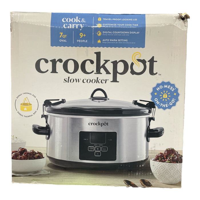 Crock-Pot Cook & Carry 7 Qt. Digital Slow Cooker with Bonus Thermal Bag