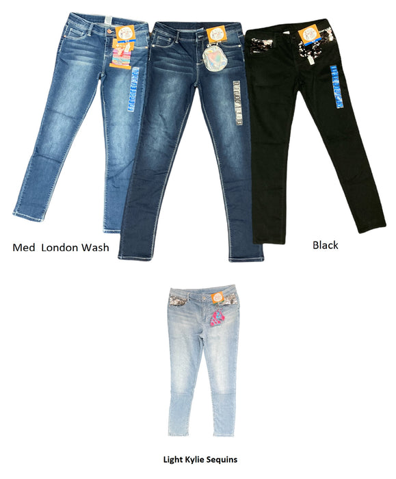 Member's Mark Girl's Favorite Knit Mid Rise Denim Jeans With Fun Accessory