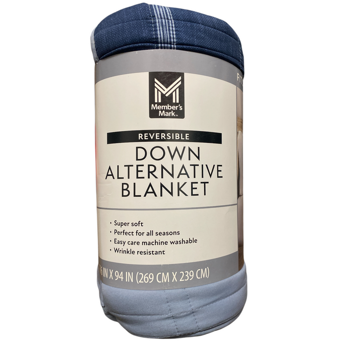 Member's Mark Super Soft Down Alternative Reversible Blanket, 106"x94"