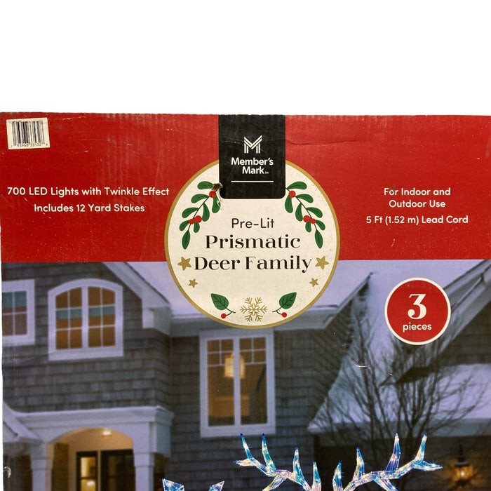 Member's Mark 700 LED Pre-Lit Prismatic Deer Family, Iridescent Finish, 3 Piece
