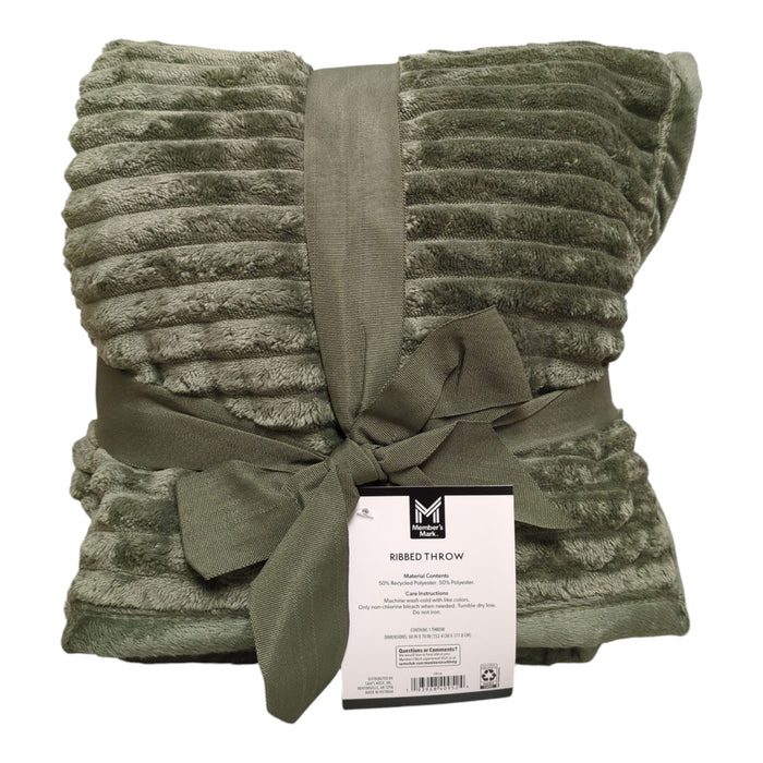 Member's Mark Extremely Soft Ribbed Throw, Faux Fur Reverse, 60"x70"