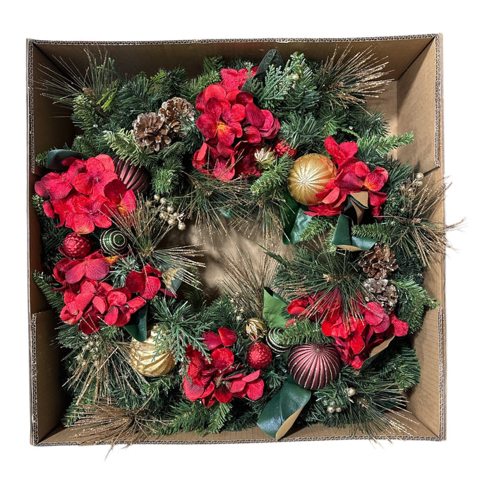 Member's Mark Pre-Lit 72 Warm White LED Bulbs 32 Inch Decorated Holiday Wreath