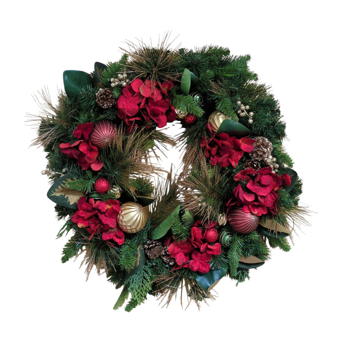 Member's Mark 70 LED Pre-Lit Festively Decorated Wreath, 32"