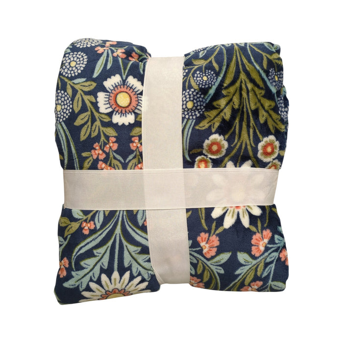 Member's Mark Oversized & Luxuriously Soft Seasonal Lounge Throw, 60" x 70"