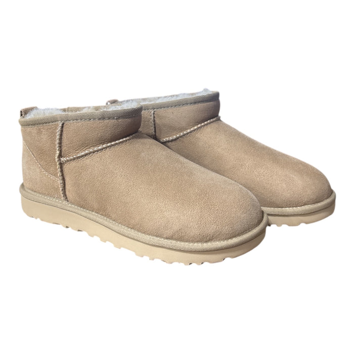 UGG Women's Classic Ultra Mini 3.5" Shaft Suede & Sheepskin Lined Boot