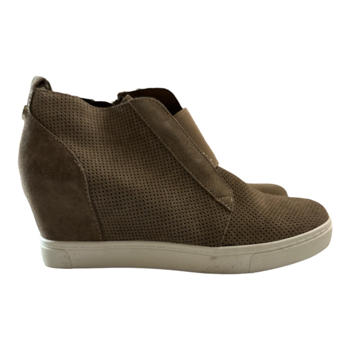 Steve Madden Women's Perforated Suede Wedge Side Zipper Sneaker