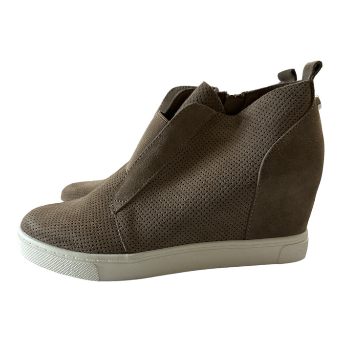 Steve Madden Women's Perforated Suede Wedge Side Zipper Sneaker