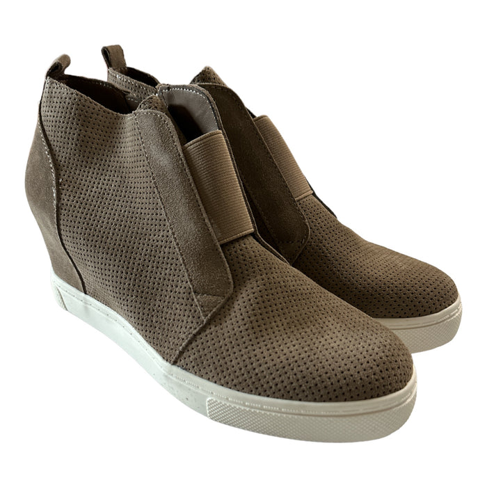 Steve Madden Women's Perforated Suede Wedge Side Zipper Sneaker