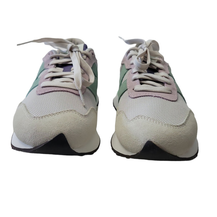 New Balance 237 Women's Lace-Up Closure Round Toe Sneakers