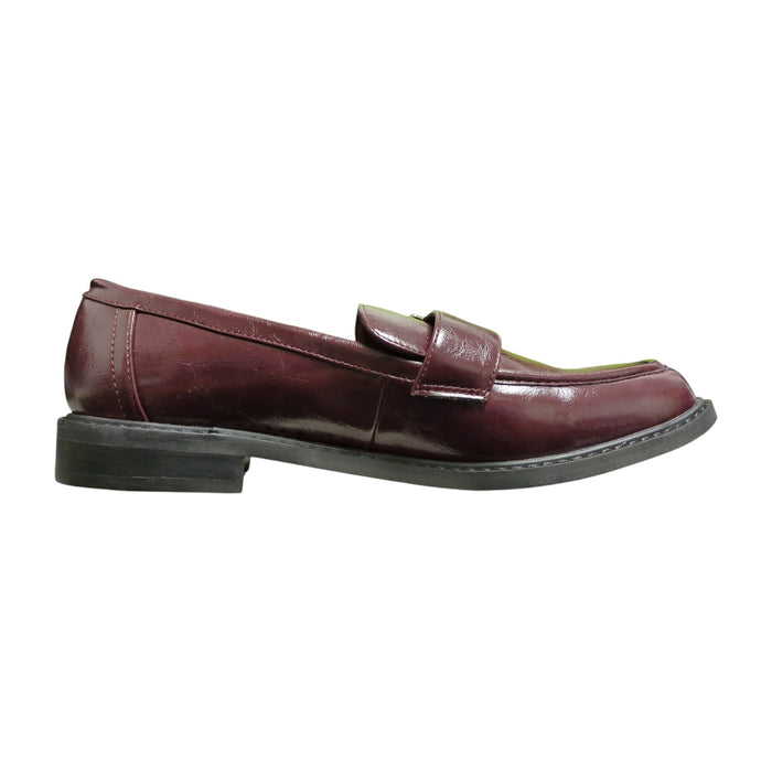 DV by Dolce Vita Women's Glossy Slip-On Fayte Loafer