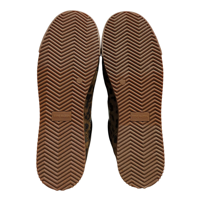 Steve Madden Women's Retro-Inspired Suede Lace-Up Sneaker