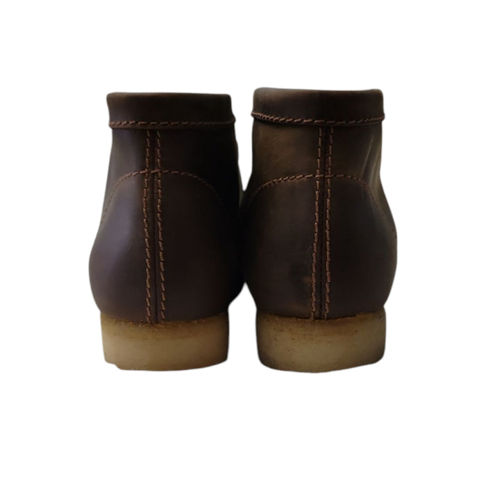 Clarks Men's Wallabee Premium Beeswax Leather Boot Chukka