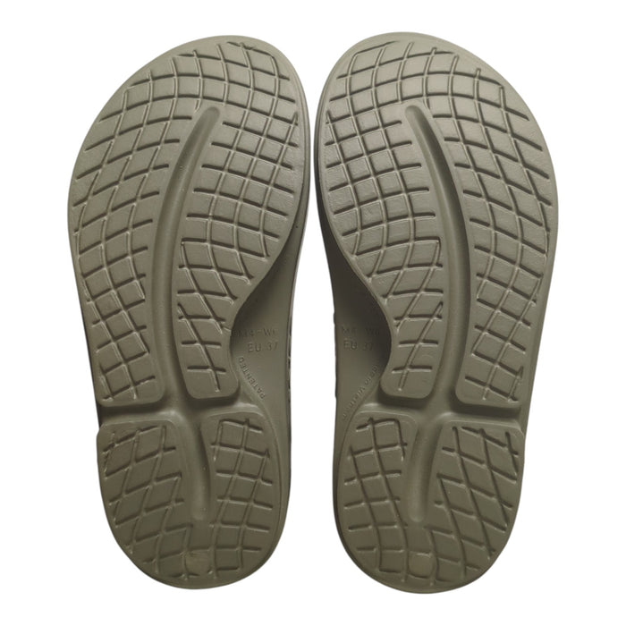 Oofos Unisex Ooahh Ergonomically Shaped Footbed Slide Sandal