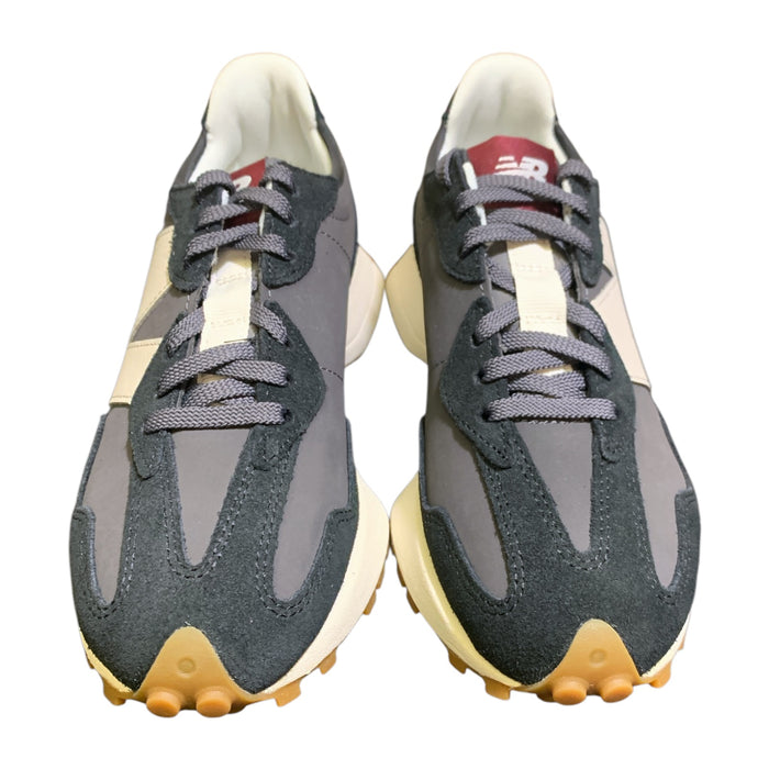 New Balance Women's 327 Lifestyle Shoe – Retro-Inspired Casual Sneaker