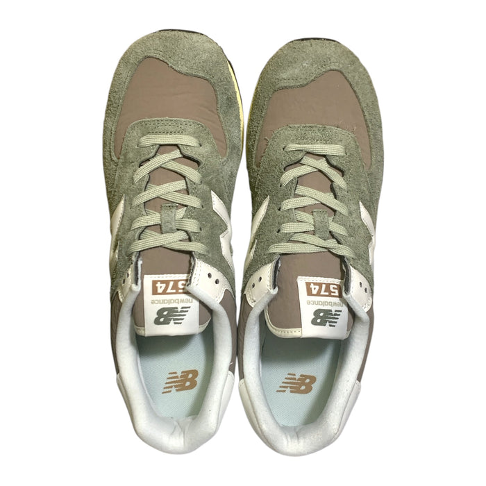 New Balance Unisex 574 Classics – Suede & Mesh Lifestyle Sneaker